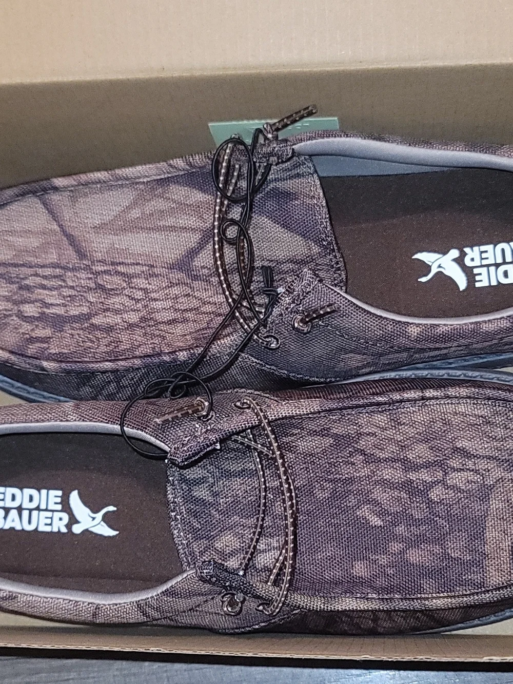 Eddie Bauer Men’s Lace Up Loafers Slip On Moccasin Camo Size 10